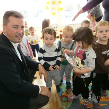 Načelnik Zukanović u posjeti dječijem vrtiću “Ljiljan”