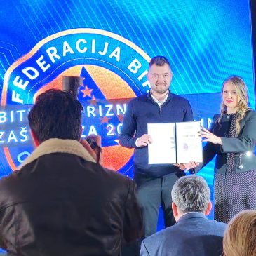 Priznanje Almiru Džafiću uposleniku Službe civilne zaštite Općine Ključ